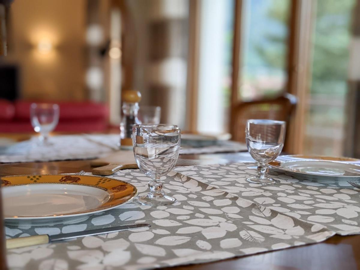 Le Vintage Grand Appartement 4 Etoiles Avec Jardin Proche Du Lac Annecy Exterior photo